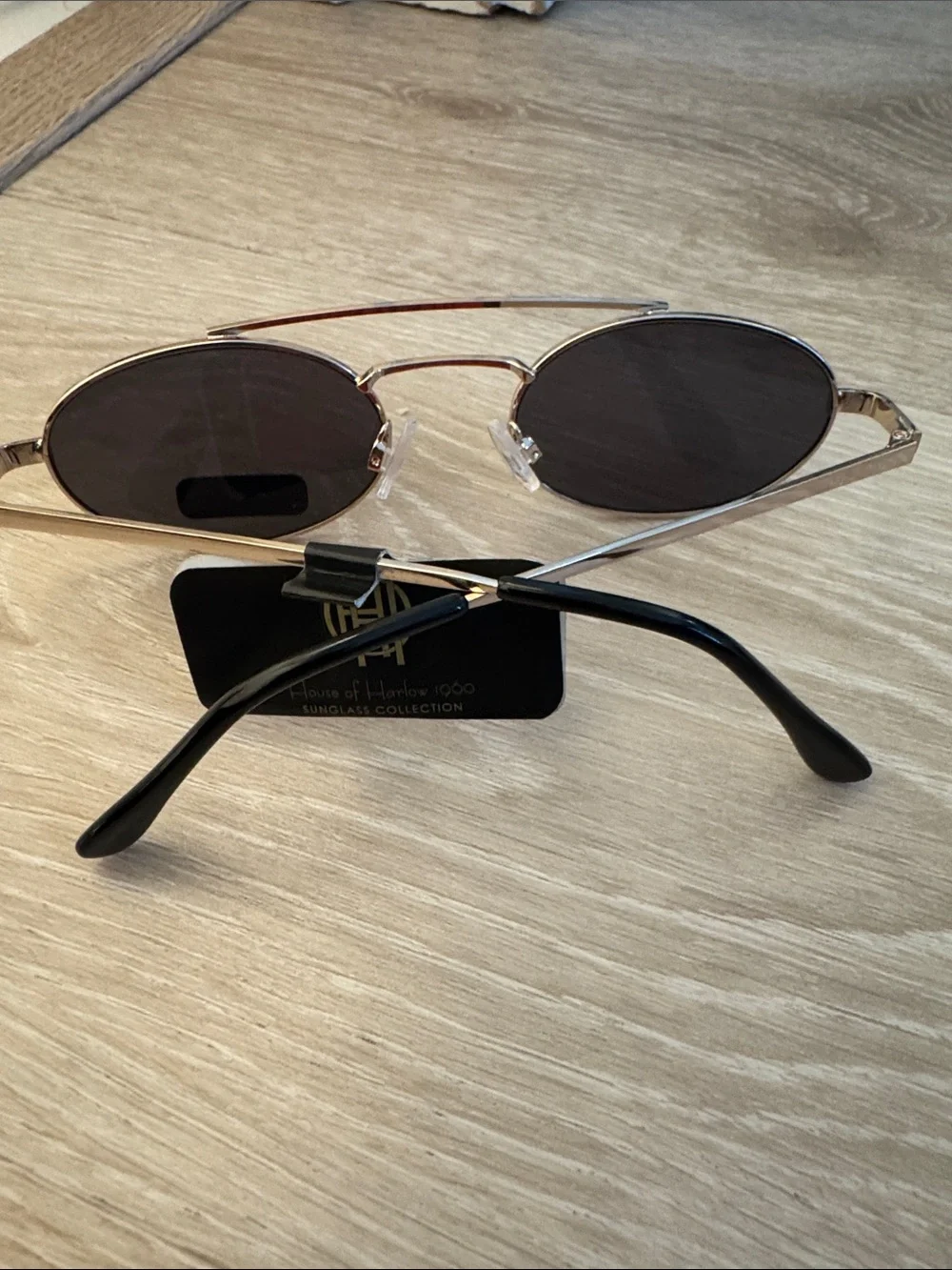 House of Harlow 1960 Gold Metal Frame Sunglasses NEW 🏷️